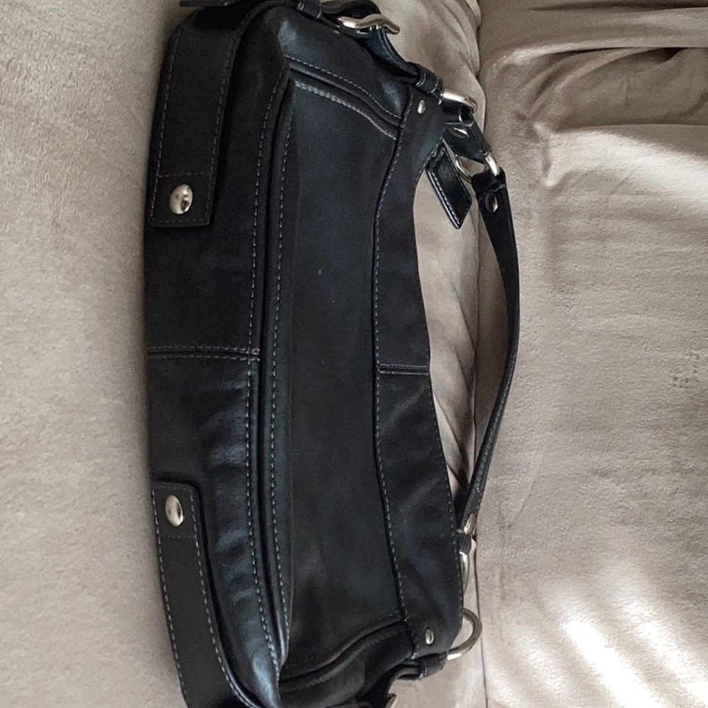 Coach Black Leather Shoulder Bag - Picture 7 of 7